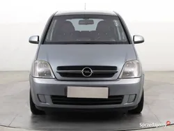 Srebrny Używany 2004 Opel Meriva Minivan | 6499 zł (Uczciwa cena)