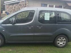 Szary Używany 2011 Peugeot Partner Tepee Minivan | 18 700 zł