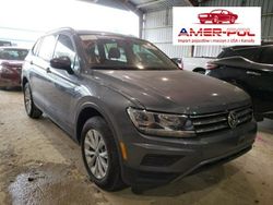 Szary Używany 2020 VW Tiguan S SUV | 84 000 zł