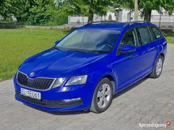 Niebieski Używany 2018 Skoda Octavia Kombi | 41 000 zł (Uczciwa cena)