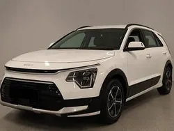 Biały Nowe 2025 Kia Niro SUV | 132 500 zł (Uczciwa cena)