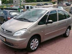 Beżowy Używany 2003 Citroën Xsara Picasso Minivan | 9900 zł