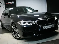 Granatowy Używany 2018 BMW 520 Comfort Edition Sedan/Limuzyna | 119 900 zł (Dość drogi)