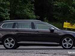 Brązowy Używany 2015 VW Passat Highline Kombi | 44 900 zł (Uczciwa cena)