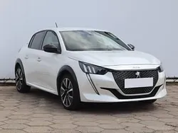 Biały Używany 2020 Peugeot 208 Hatchback | 53 999 zł (Dość drogi)