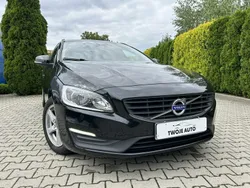 Czarny Używany 2016 Volvo V60 Kombi | 36 800 zł (Dobra cena)