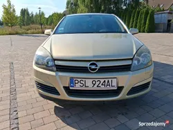 Złoty Używany 2004 Opel Astra Hatchback | 8000 zł (Uczciwa cena)