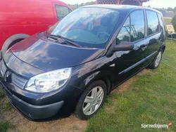 Czarny Używany 2005 Renault Scénic II Minivan | 5300 zł (Uczciwa cena)