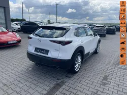 Biały (metalik, perła) Używany 2023 Mazda CX-30 SUV | 45 900 zł