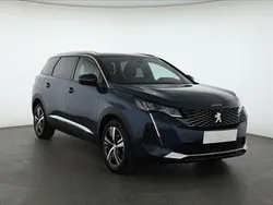 Niebieski Używany 2023 Peugeot 5008 Minivan | 119 999 zł (Dość drogi)