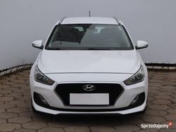 Biały Używany 2019 Hyundai i30 Kombi | 39 999 zł (Dobra cena)
