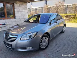 Srebrny Używany 2012 Opel Insignia Sedan/Limuzyna | 23 900 zł (Dobra cena)