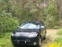 Czarny Używany 2013 Mitsubishi Outlander Intense SUV | 47 000 zł (Drogi)