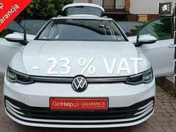 Biały Używany 2022 VW Golf VIII Kombi | 64 900 zł (Dobra cena)