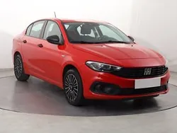 Czerwony Używany 2020 Fiat Tipo Sedan/Limuzyna | 45 999 zł (Dość drogi)