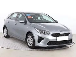 Szary Używany 2020 Kia Ceed 2 Hatchback | 42 999 zł (Dobra cena)