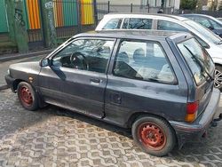 Szary Używany 1998 Kia Pride Minivan | 1300 zł