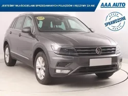 Szary Używany 2016 VW Tiguan SUV | 85 999 zł