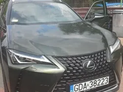 Inny kolor Używany 2019 Lexus UX 200 SUV | 99 000 zł