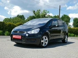 Czarny Używany 2009 Ford S-MAX Titanium Minivan | 22 900 zł (Uczciwa cena)