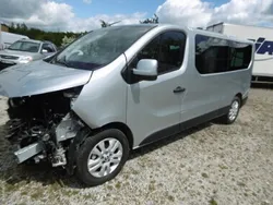 Srebrny Używany 2024 Renault Trafic Van | 95 000 zł