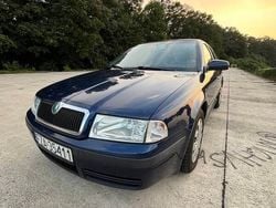 Granatowy Używany 2008 Skoda Octavia Tour Sedan/Limuzyna | 12 500 zł (Dość drogi)