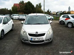 Srebrny Używany 2009 Opel Agila Hatchback | 830 zł