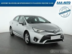 Srebrny Używany 2016 Toyota Avensis | 44 499 zł (Dobra cena)