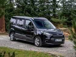 Czarny (metalik) Używany 2015 Ford Grand Tourneo Connect Minivan | 47 777 zł
