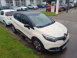 Inny kolor Używany 2014 Renault Captur SUV | 18 835 zł