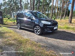 Granatowy Używany 2014 Ford Tourneo Courier Minivan | 21 600 zł (Drogi)