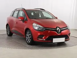 Czerwony Używany 2017 Renault Clio GrandTour Kombi | 34 499 zł (Uczciwa cena)