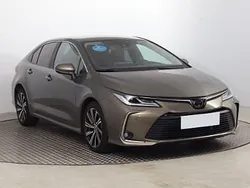 Beżowy Używany 2022 Toyota Corolla Sedan/Limuzyna | 83 999 zł (Dość drogi)