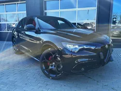 Lakier metalizowany czarny volcano black Nowe 2025 Alfa Romeo Stelvio Veloce SUV | 256 420 zł
