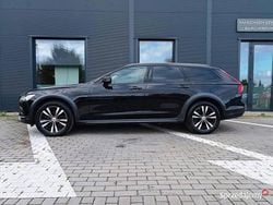 Używany 2022 Volvo V90 CC Kombi | 157 900 zł (Dość drogi)