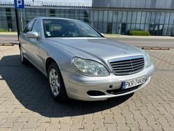 Srebrny Używany 2002 Mercedes 380 Sedan/Limuzyna | 25 000 zł