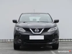 Czarny Używany 2017 Nissan Qashqai SUV | 48 999 zł (Dobra cena)