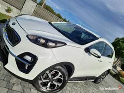 Biały Używany 2019 Kia Sportage 2 SUV | 76 800 zł (Uczciwa cena)
