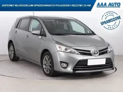 Srebrny Używany 2013 Toyota Verso Minivan | 29 999 zł (Uczciwa cena)
