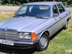 Używany 1983 Mercedes E230 | 18 500 zł