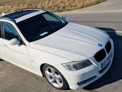 Biały Używany 2010 BMW 318 Kombi | 14 999 zł