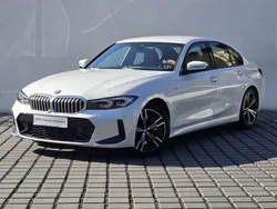 Biel mineralna metalizowany Używany 2024 BMW 318 Shadowline Sedan/Limuzyna | 174 900 zł (Drogi)