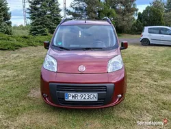 Bordowy Używany 2012 Fiat Qubo Trekking Minivan | 21 500 zł
