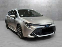 Szary Używany 2022 Toyota Corolla Active Kombi | 58 500 zł