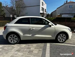 Biały Używany 2012 Audi A1 Hatchback | 34 500 zł (Uczciwa cena)