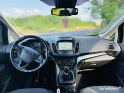 Czarny Używany 2018 Ford C-MAX Titanium Minivan | 37 200 zł (Uczciwa cena)