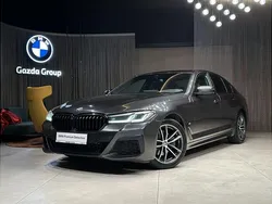 Szary sophisto z brylantowym połyskiem metalizowany Używany 2020 BMW 520 Shadowline Sedan/Limuzyna | 139 900 zł (Dość drogi)