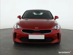 Bordowy Używany 2018 Kia Stinger Sedan/Limuzyna | 101 999 zł (Uczciwa cena)