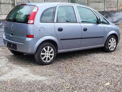 Szary Używany 2003 Opel Meriva Minivan | 5300 zł (Uczciwa cena)