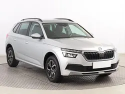 Srebrny Używany 2021 Skoda Kamiq SUV | 69 999 zł (Uczciwa cena)
